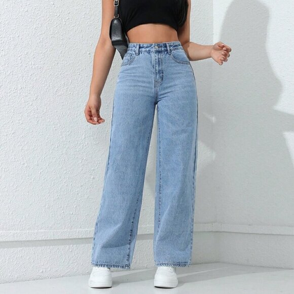 Light Wash Casual Women's Loose Fit Straight-Leg Jeans With Pockets - Picture 4 of 6